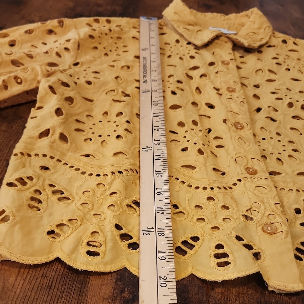 JOIE | Yellow Eyelet Lace Cropped Romantic Boho Feminine Boxy Button Blouse | M - Picture 7 of 12